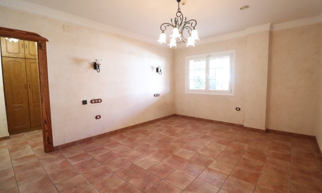 Resale - Villa -
Rojales - Los Palacios