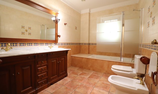 Resale - Villa -
Rojales - Los Palacios