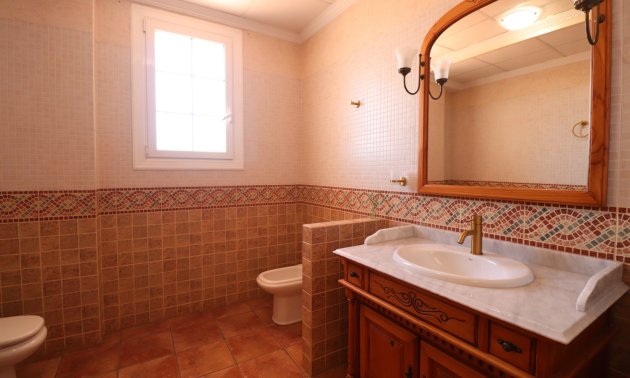 Resale - Villa -
Rojales - Los Palacios