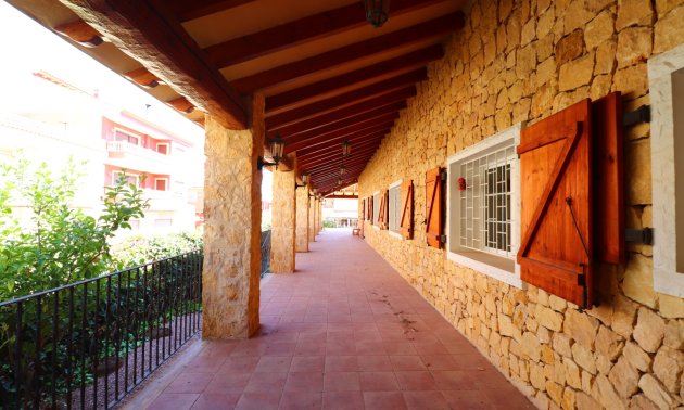 Resale - Villa -
Rojales - Los Palacios