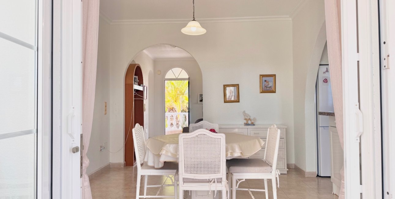 Resale - Villa -
Ciudad Quesada - Ciudad Quesada - Town