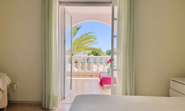 Resale - Villa -
Ciudad Quesada - Ciudad Quesada - Town