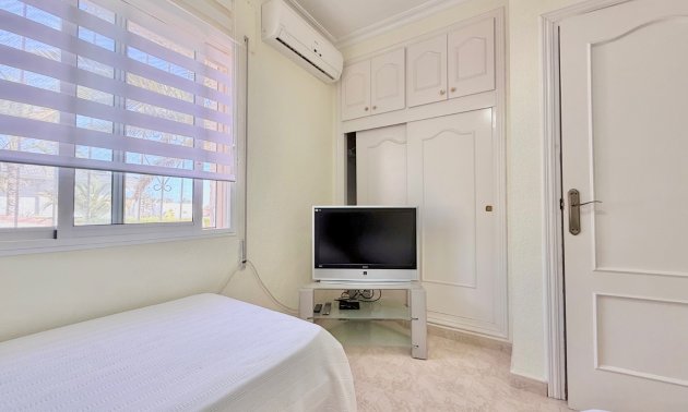 Resale - Villa -
Ciudad Quesada - Ciudad Quesada - Town