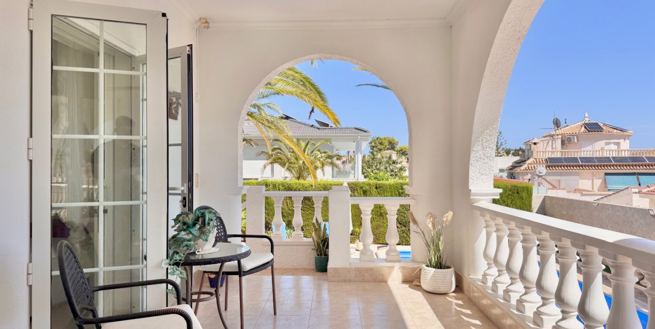 Resale - Villa -
Ciudad Quesada - Ciudad Quesada - Town