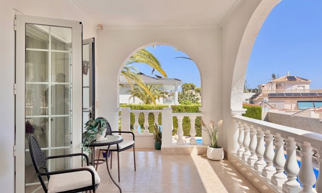 Resale - Villa -
Ciudad Quesada - Ciudad Quesada - Town
