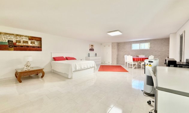 Resale - Villa -
Ciudad Quesada - Ciudad Quesada - Town