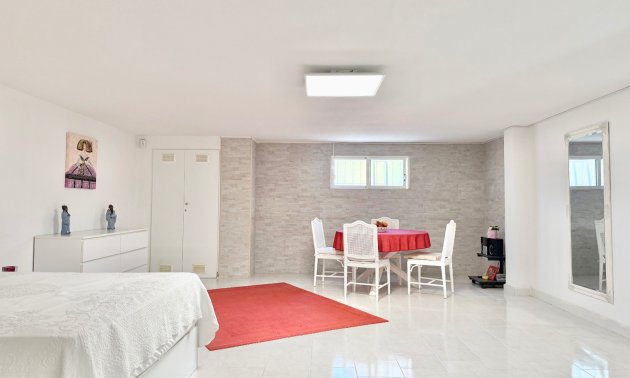 Resale - Villa -
Ciudad Quesada - Ciudad Quesada - Town