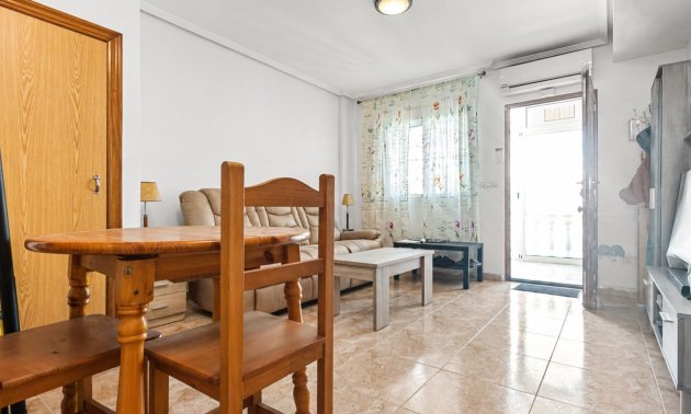Resale - Townhouse -
Torrevieja - Torrevieja - Centre