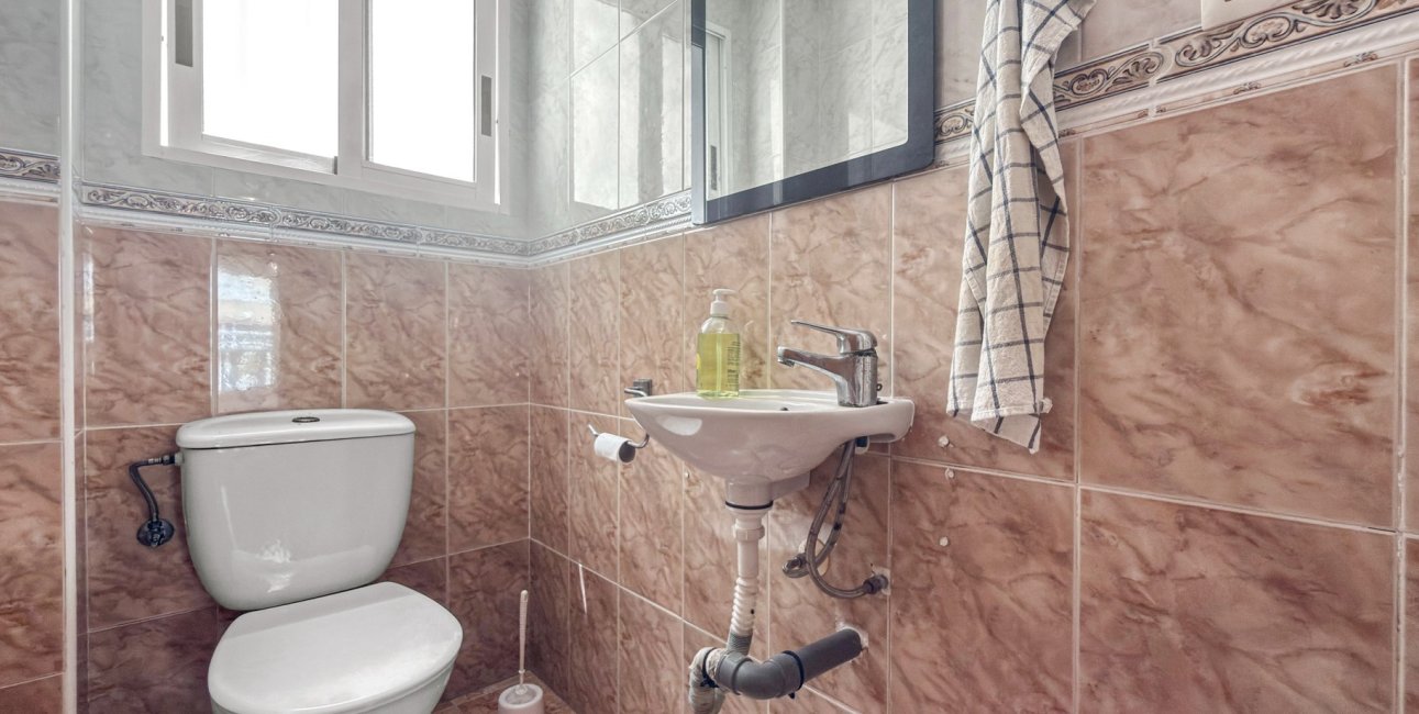 Resale - Townhouse -
Torrevieja - Torrevieja - Centre