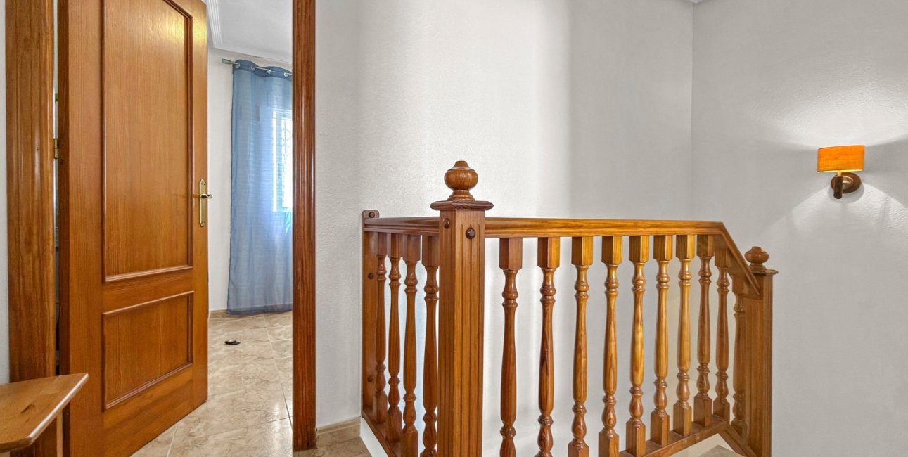 Resale - Townhouse -
Torrevieja - Torrevieja - Centre