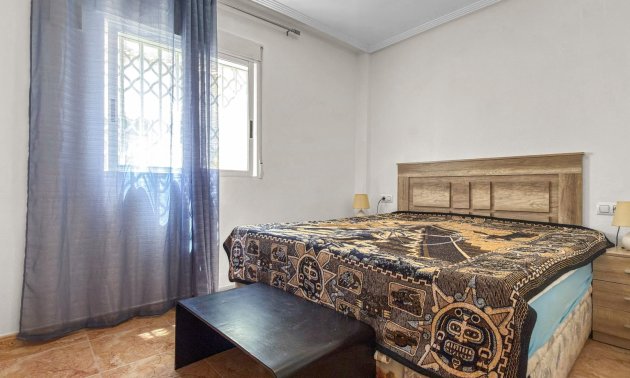 Resale - Townhouse -
Torrevieja - Torrevieja - Centre