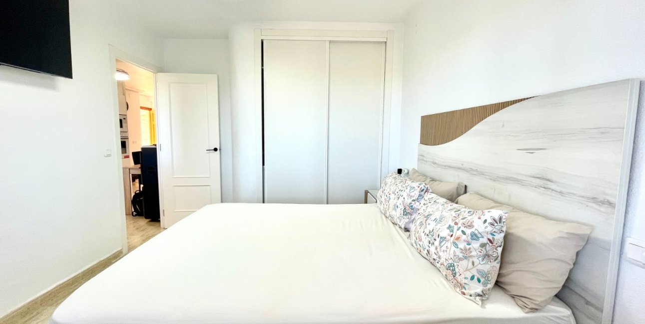 Resale - Apartment / flat -
Torrevieja - San Luis