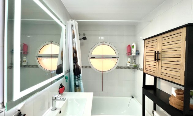 Resale - Apartment / flat -
Torrevieja - San Luis