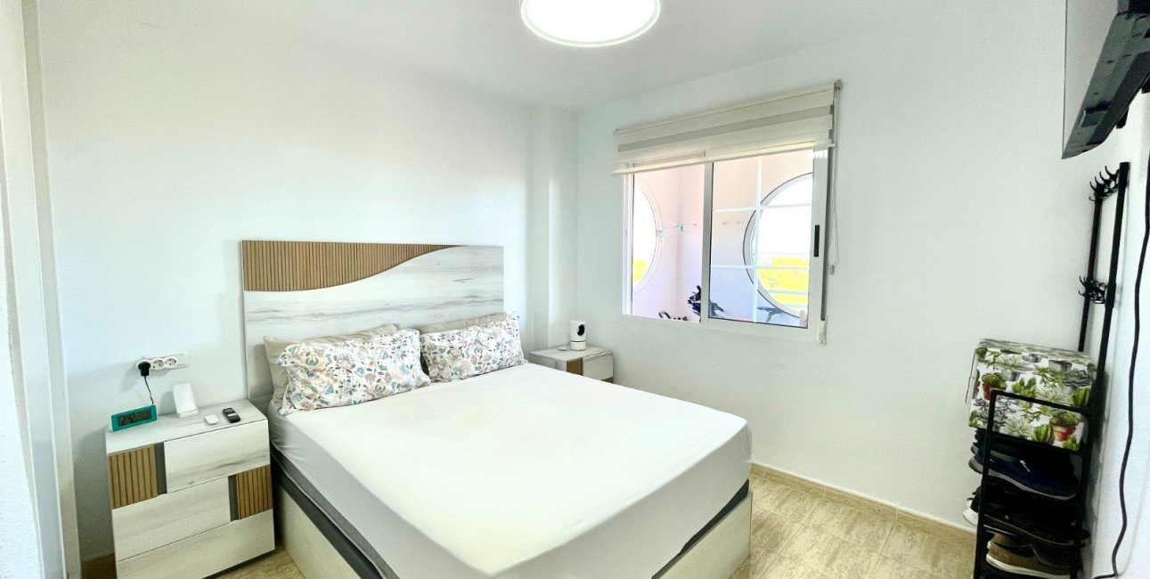 Resale - Apartment / flat -
Torrevieja - San Luis