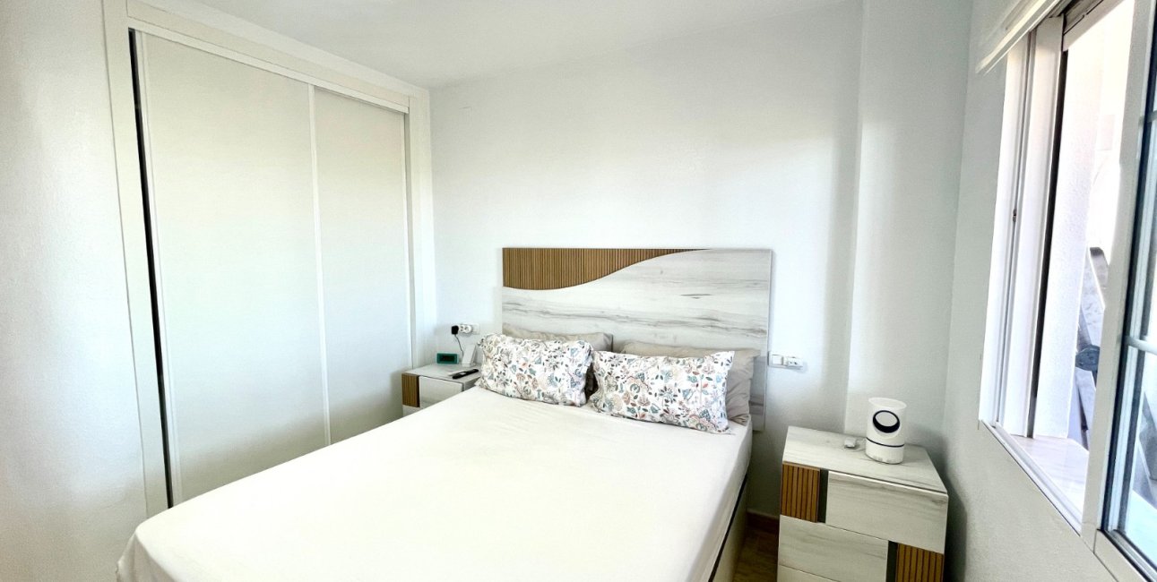 Resale - Apartment / flat -
Torrevieja - San Luis