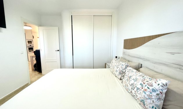 Resale - Apartment / flat -
Torrevieja - San Luis