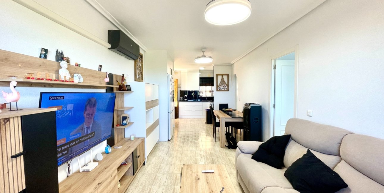Resale - Apartment / flat -
Torrevieja - San Luis