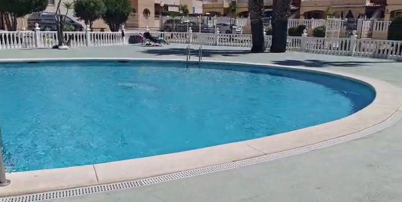 Resale - Apartment / flat -
Torrevieja - San Luis