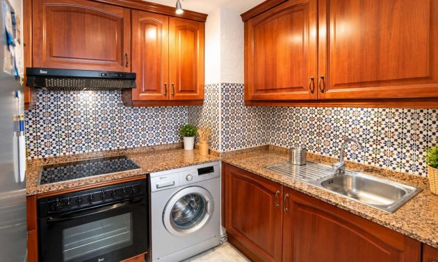 Reventa - Apartamento / piso -
Torrevieja - Playa de los Locos