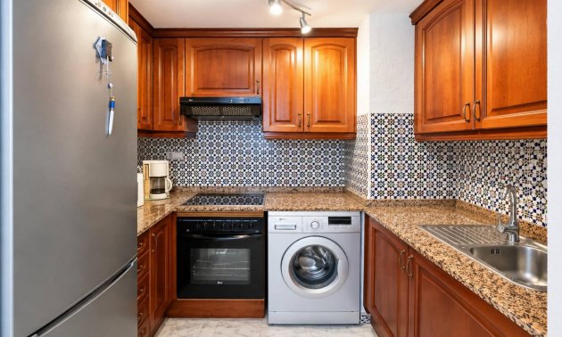 Reventa - Apartamento / piso -
Torrevieja - Playa de los Locos