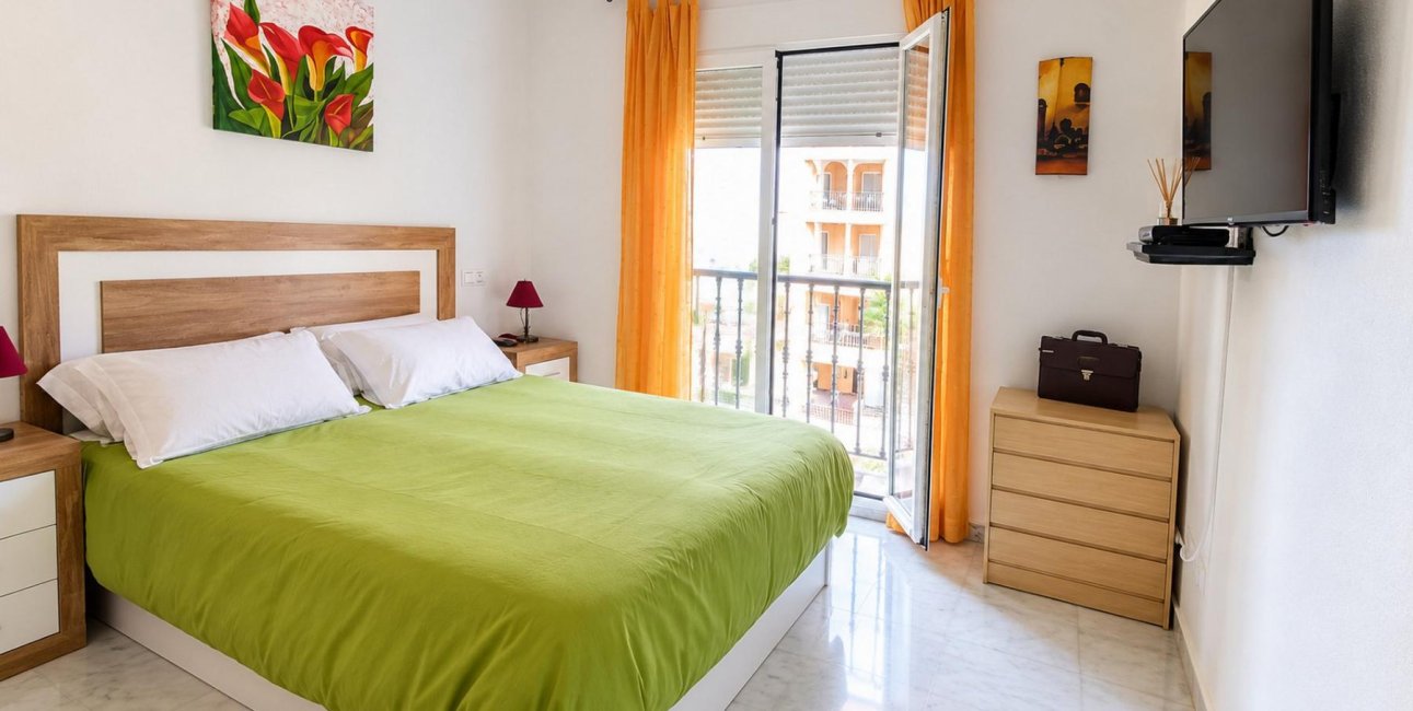 Reventa - Apartamento / piso -
Torrevieja - Playa de los Locos