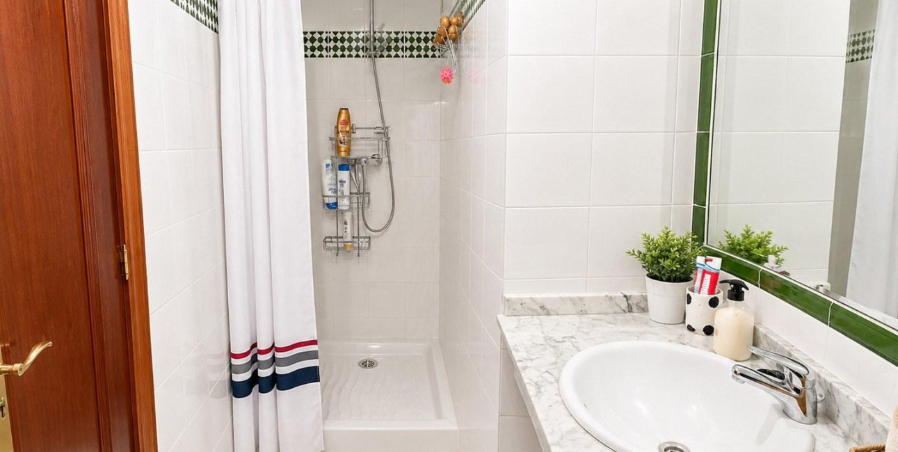 Reventa - Apartamento / piso -
Torrevieja - Playa de los Locos