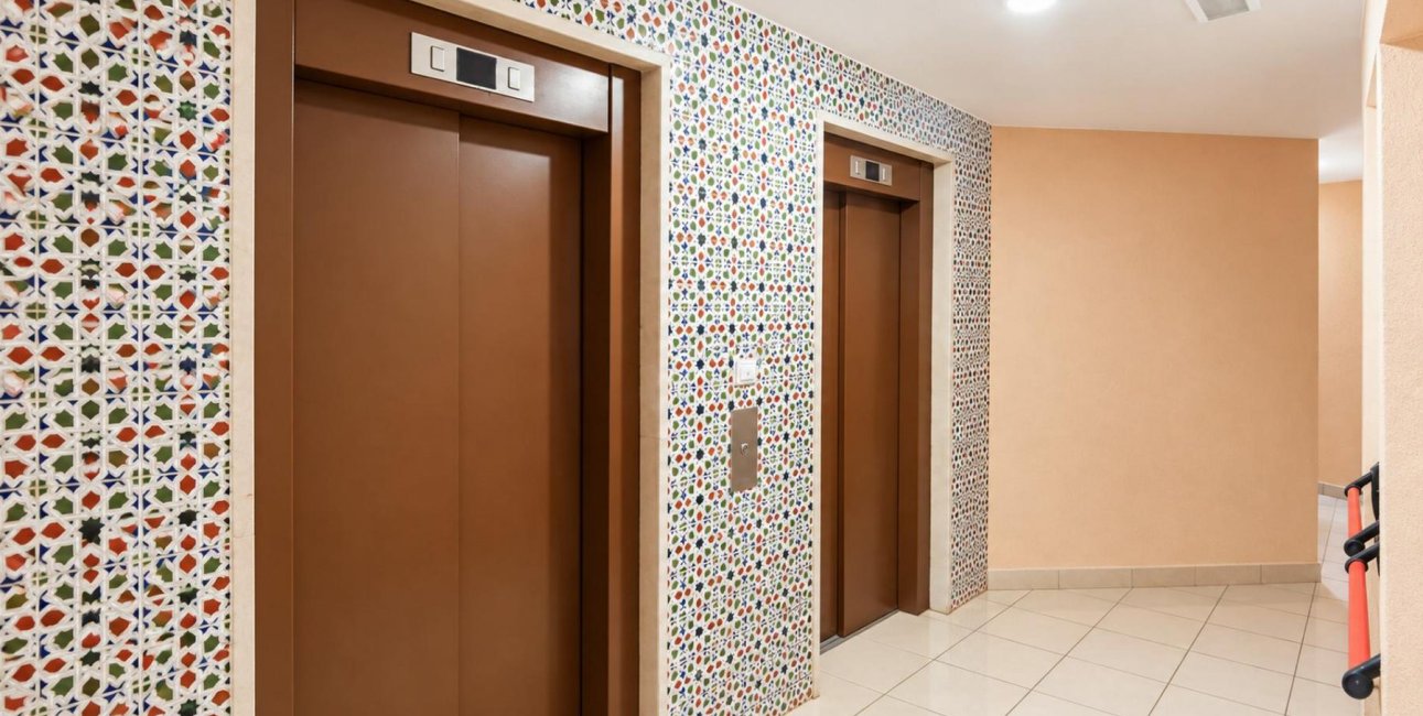 Reventa - Apartamento / piso -
Torrevieja - Playa de los Locos