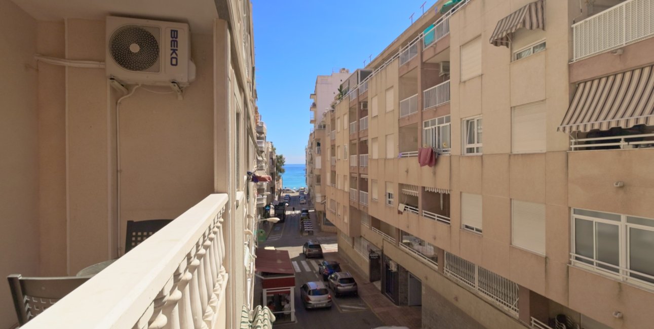 Resale - Apartment / Duplex -
Torrevieja - Playa de los Locos