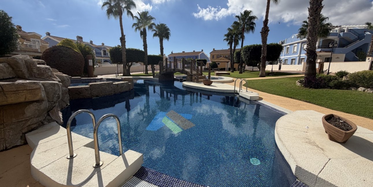 Resale - Apartment / flat -
Orihuela Costa - Lomas de Cabo Roig