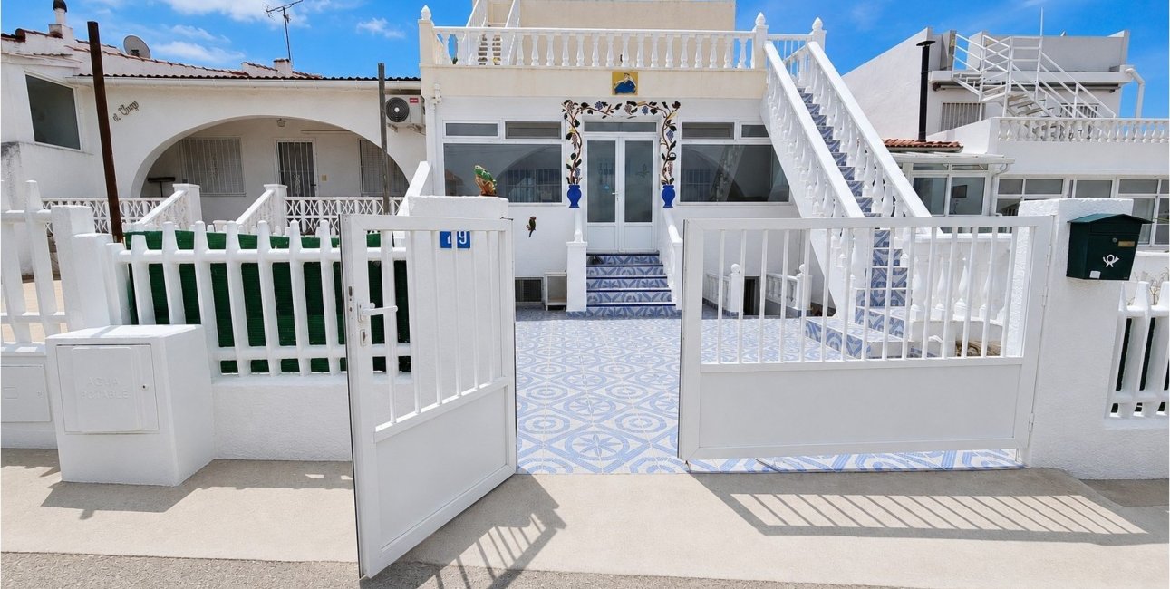 Resale - Townhouse -
Ciudad Quesada - Ciudad Quesada - Town