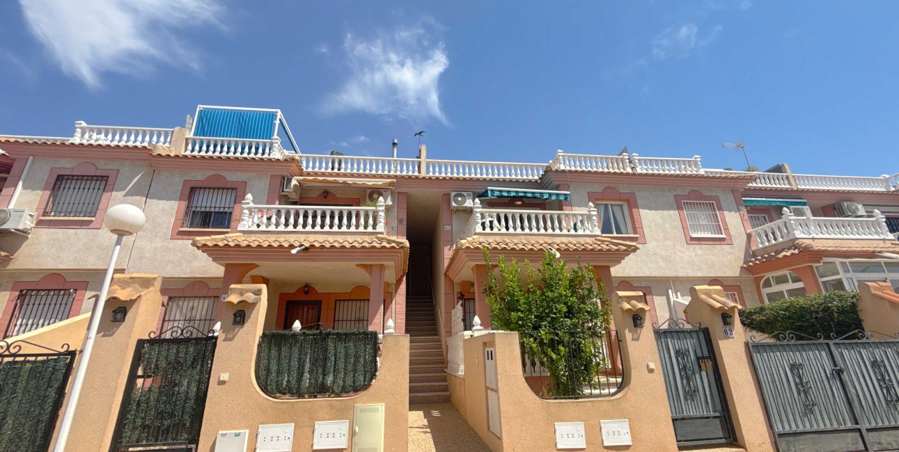 Resale - Apartment / flat -
Orihuela Costa - Playa Flamenca