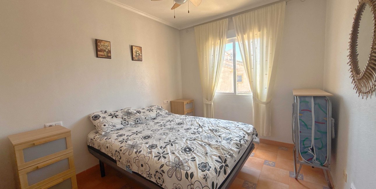 Resale - Apartment / flat -
Orihuela Costa - Playa Flamenca