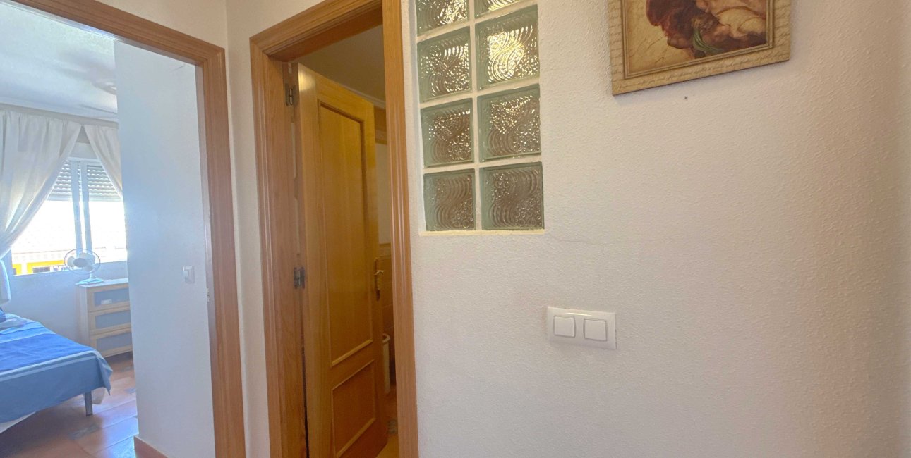 Resale - Apartment / flat -
Orihuela Costa - Playa Flamenca