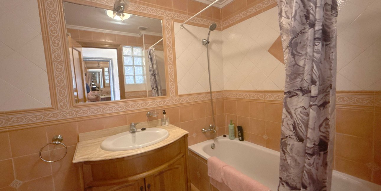 Resale - Apartment / flat -
Orihuela Costa - Playa Flamenca
