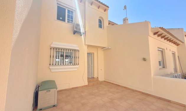 Resale - Townhouse -
Orihuela Costa - Las Ramblas