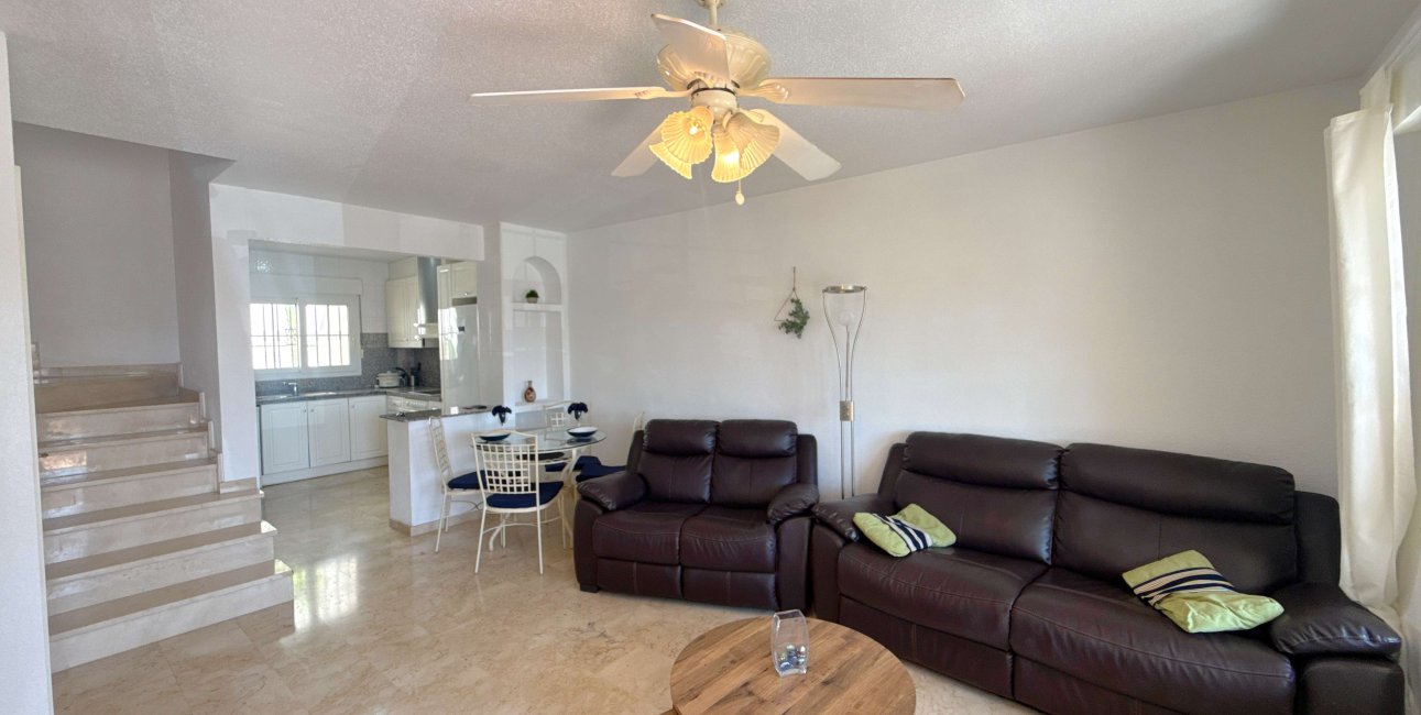 Resale - Townhouse -
Orihuela Costa - Las Ramblas