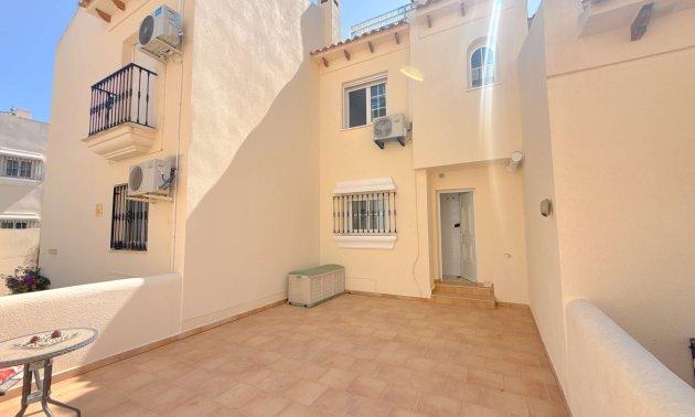 Resale - Townhouse -
Orihuela Costa - Las Ramblas