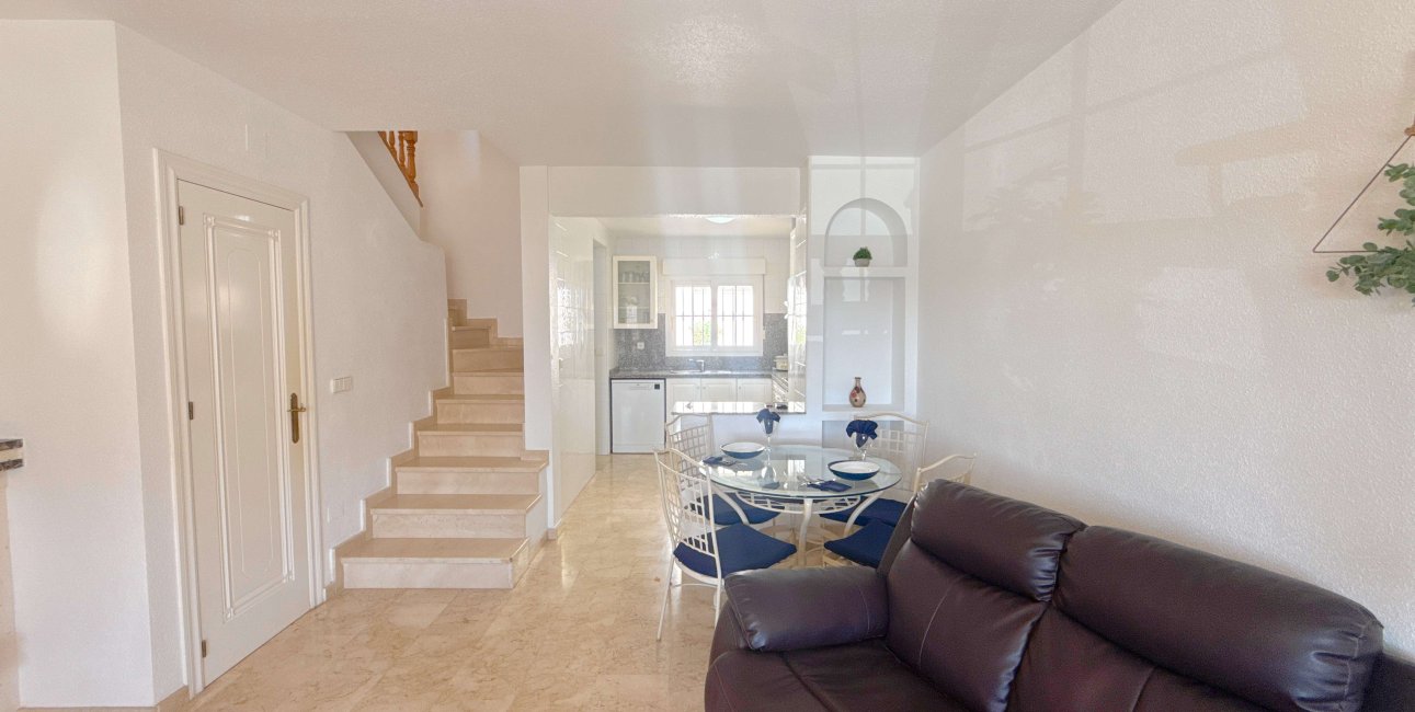 Resale - Townhouse -
Orihuela Costa - Las Ramblas