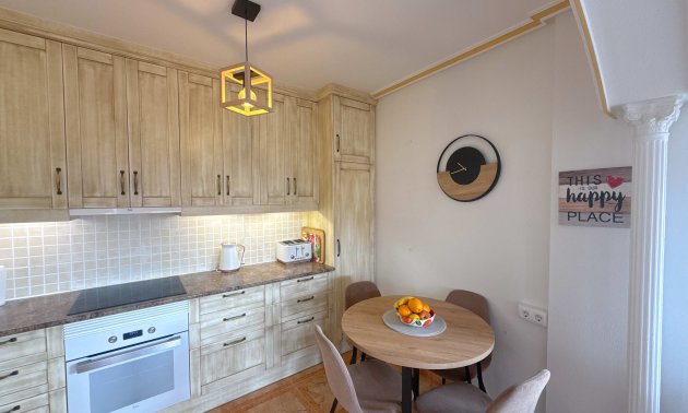 Resale - Apartment / flat -
Orihuela Costa - La Regia