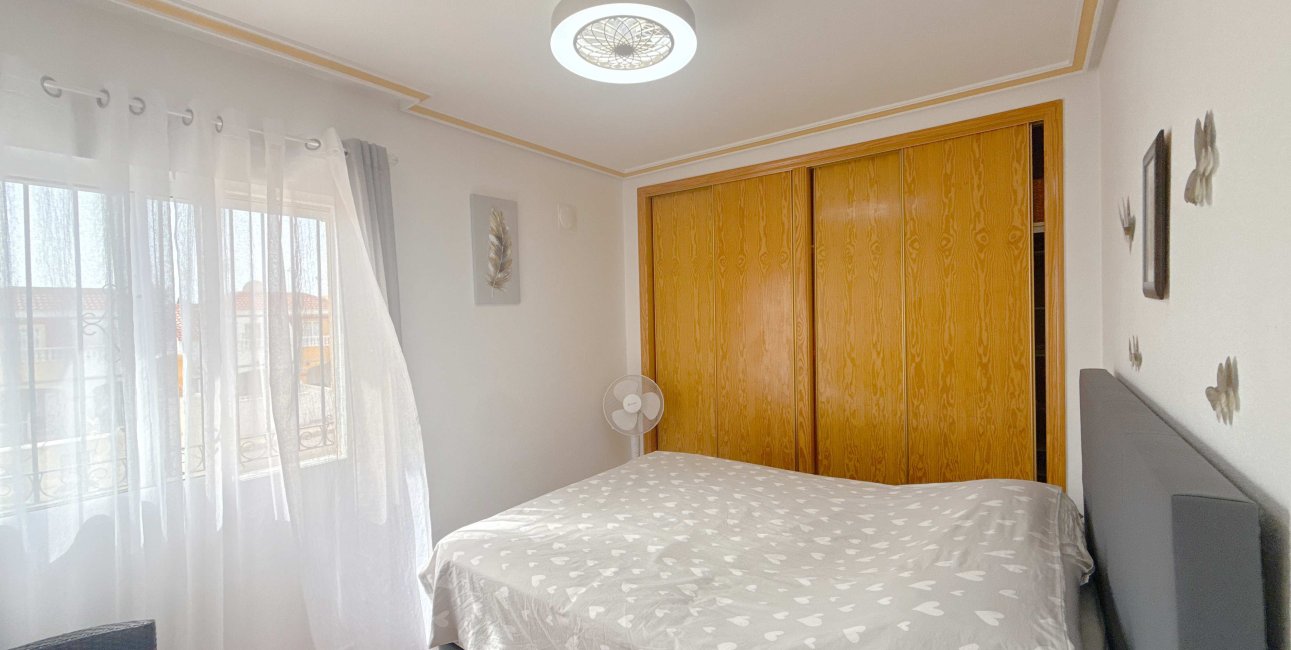 Resale - Apartment / flat -
Orihuela Costa - La Regia
