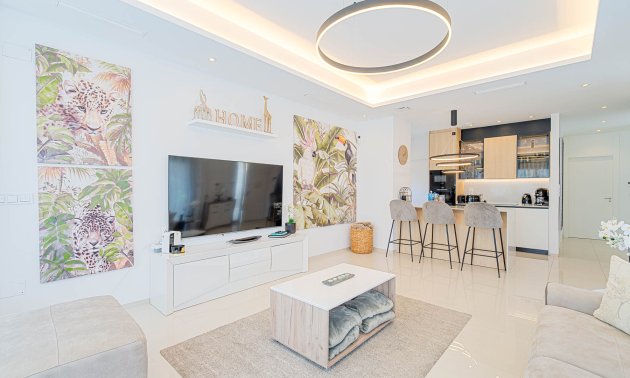 Reventa - Villa -
Ciudad Quesada - Doña Pepa