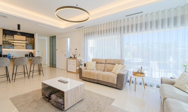Reventa - Villa -
Ciudad Quesada - Doña Pepa