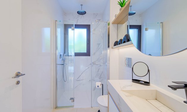 Reventa - Villa -
Ciudad Quesada - Doña Pepa