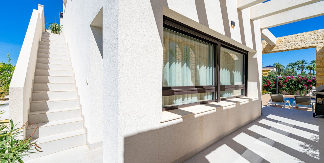 Reventa - Villa -
Ciudad Quesada - Doña Pepa