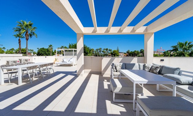Reventa - Villa -
Ciudad Quesada - Doña Pepa