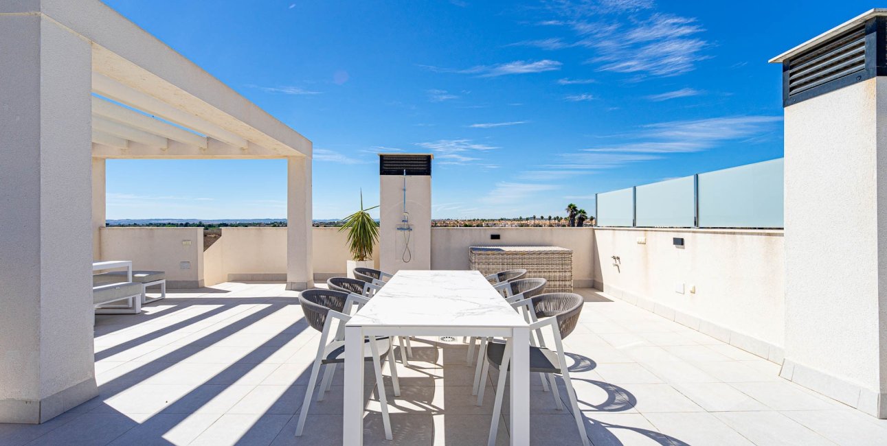 Reventa - Villa -
Ciudad Quesada - Doña Pepa