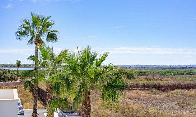 Reventa - Villa -
Ciudad Quesada - Doña Pepa