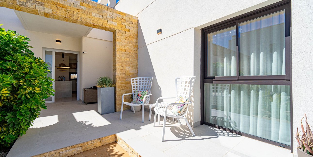 Reventa - Villa -
Ciudad Quesada - Doña Pepa