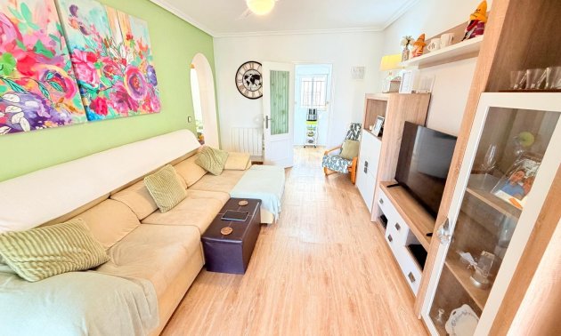 Resale - Apartment / flat -
Los Montesinos - La Herrada