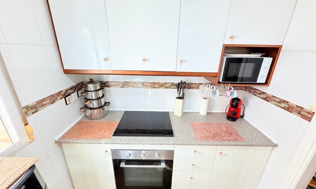 Resale - Apartment / flat -
Los Montesinos - La Herrada